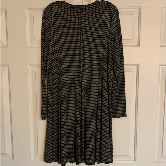 Lou & Grey swing dress - Picture 3 of 3